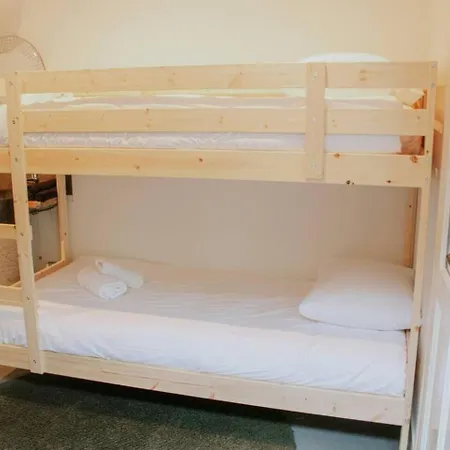 Apartmán 4p Boetiek Met Tuin Bij Fontys En Klooster *