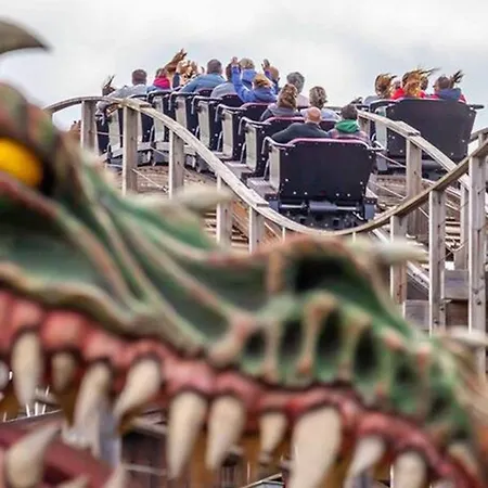 4p Boetiek Met Tuin Bij Fontys En Klooster