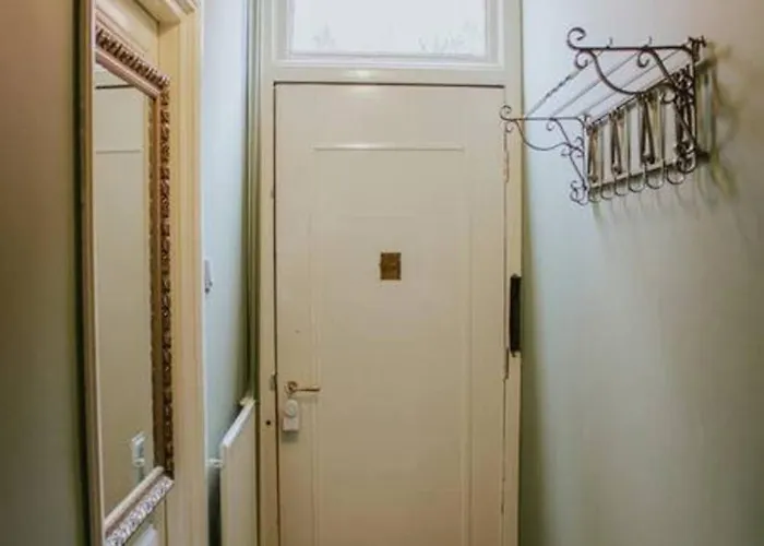 4p Boetiek Met Tuin Bij Fontys En Klooster 提耳堡